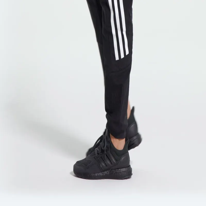 adidas-ultraboost GY7486