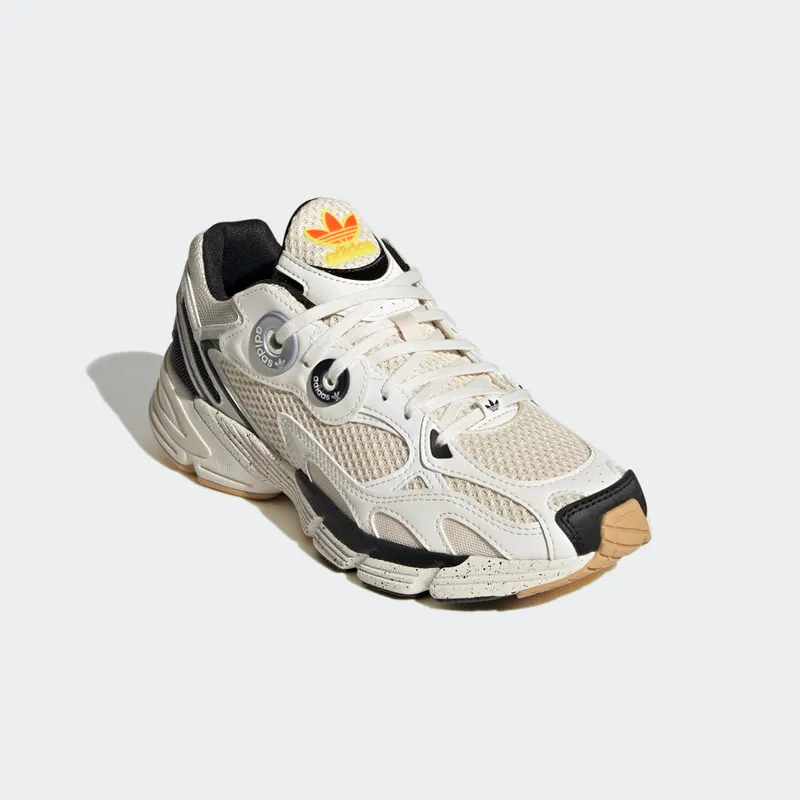 Adidas Astir Wonder White / Core Black / Cloud White (HQ9818)