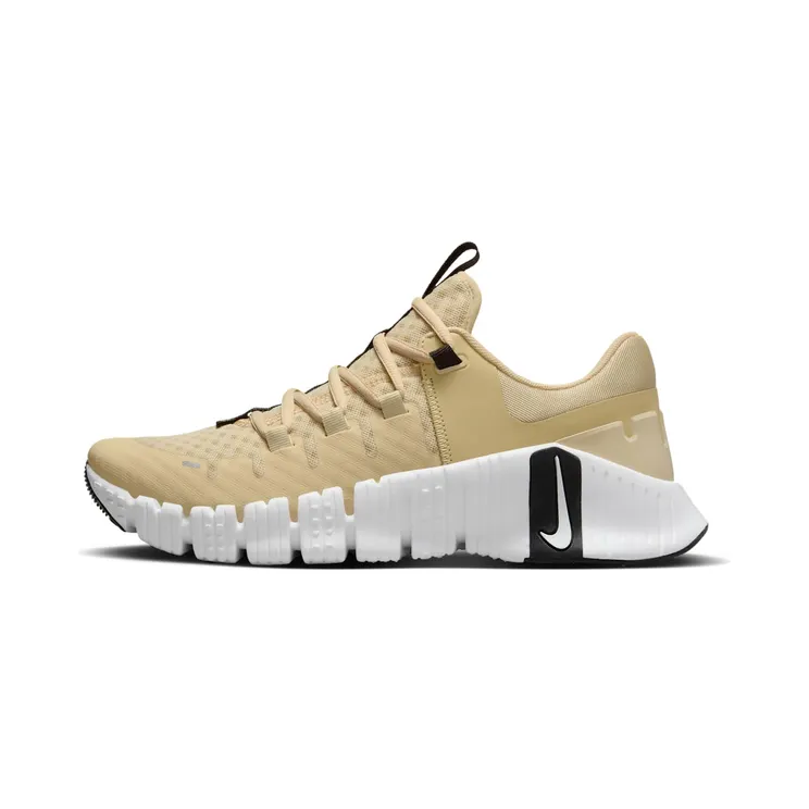 Nike Metcon 5 TB “Vegas Gold / Black / White” (FN6616-701)
