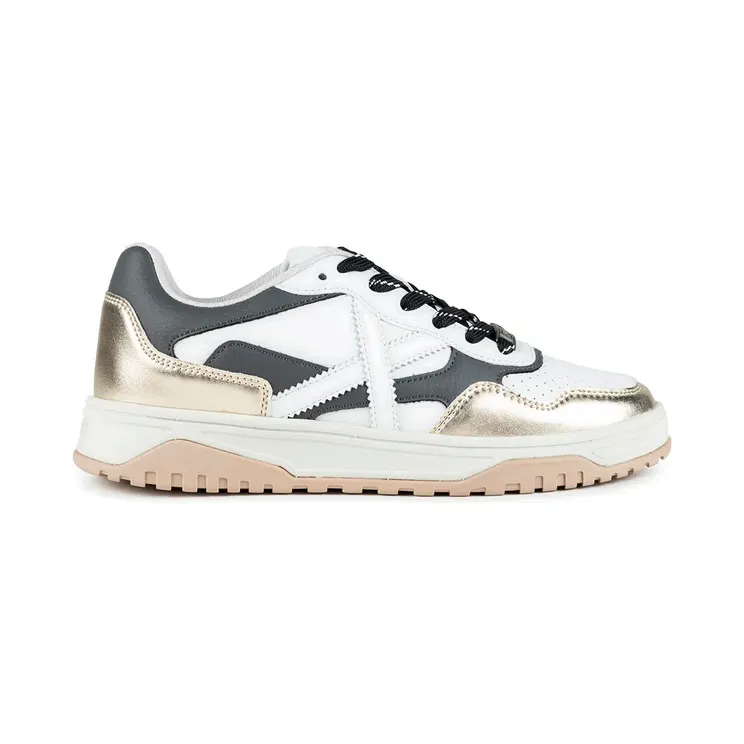 Munich White (898800941)