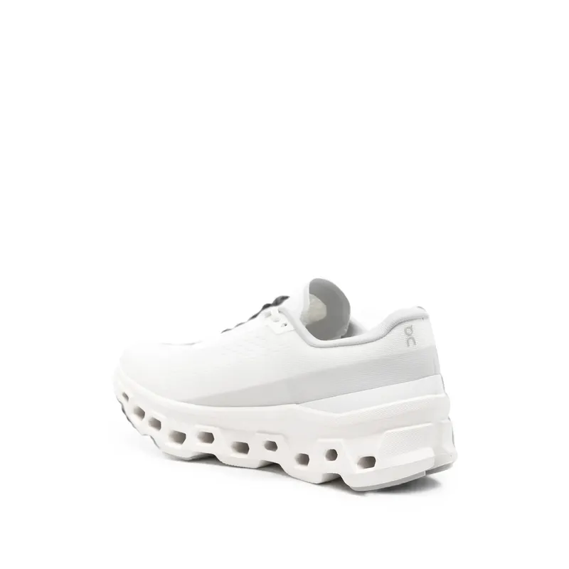 On Running Cloudmonster Running “White” (3WG1081200)