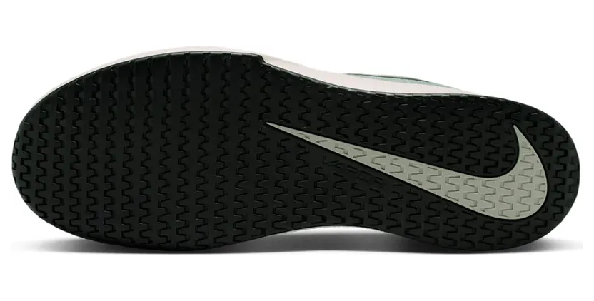 nikecourt FZ2155-005