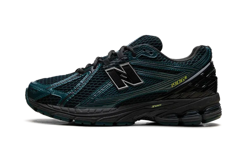 New Balance 1906 “Medusa Green Black” (U190646S)