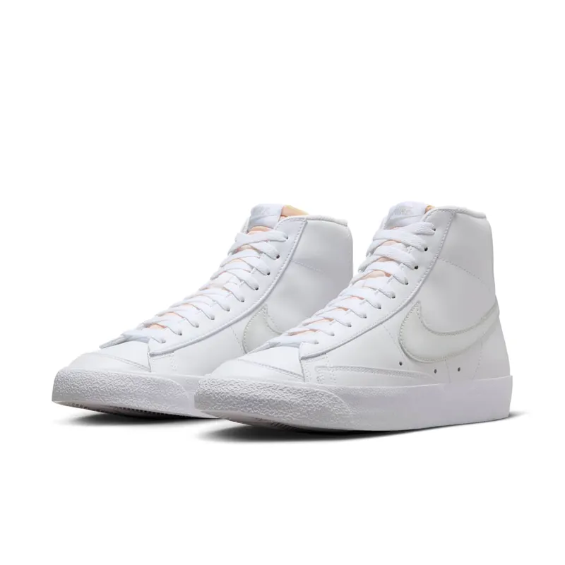 Nike Blazer Mid ’77 Vintage “White” (FD6924-100)