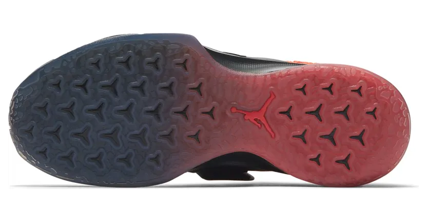 jordan-trainer 921210-012