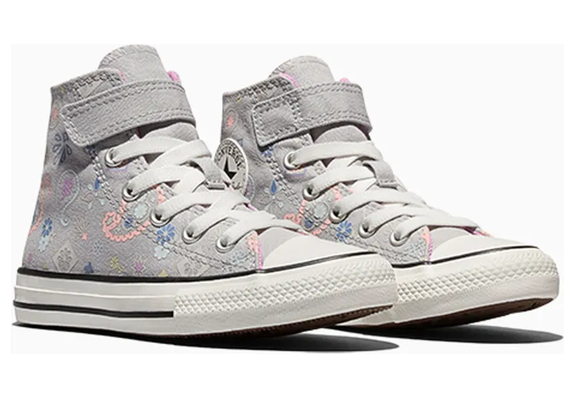 converse-chuck-taylor-all-star A22410C