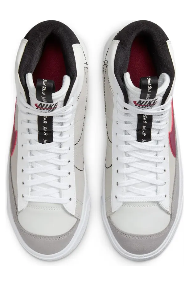nike-blazer DH8640-101