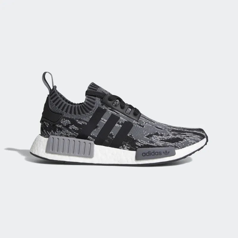 adidas NMD R1 Core Black Grey Three Core Black/Core Black/Grey Three (BZ0223)