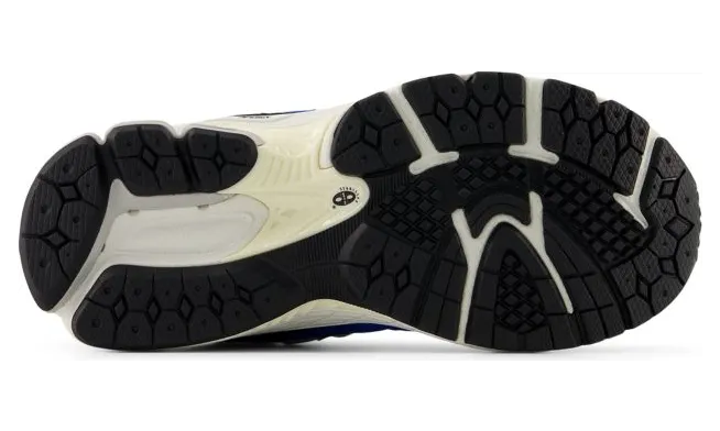new-balance-2002r PC2002PB