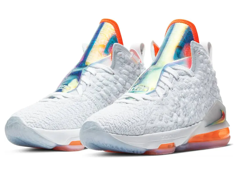 nike-lebron-17 CT4136-100