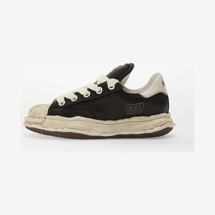 Maison MIHARA YASUHIRO (MMY) Blakey Paf Brushed Black
