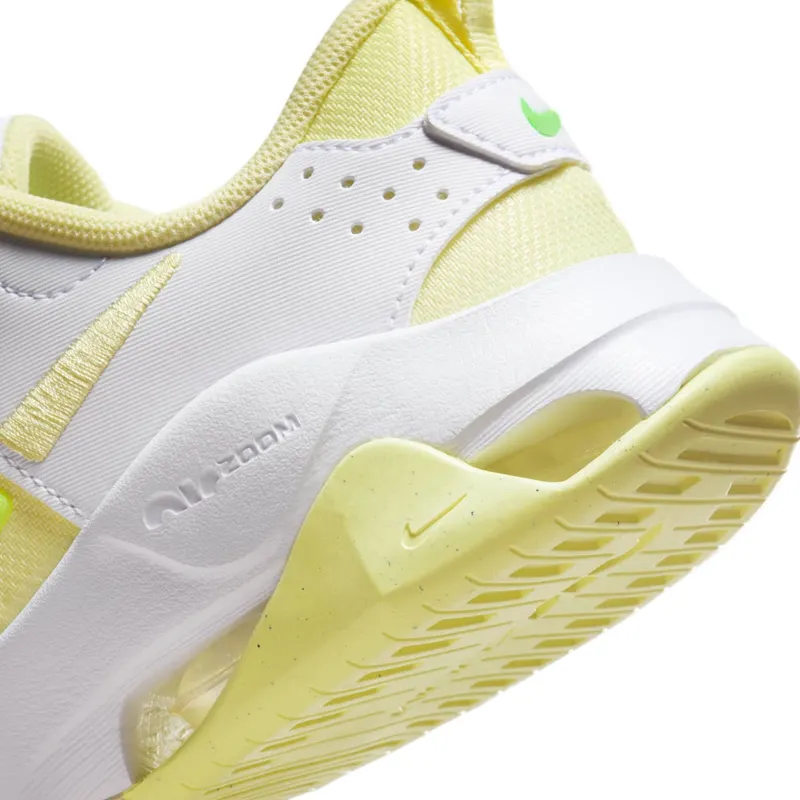nike-zoom DR5720-105