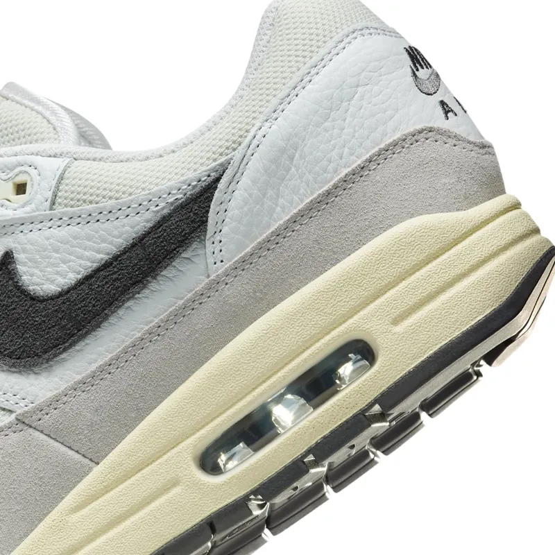 nike-air-max HJ3498-007
