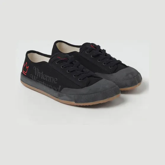 Vivienne Westwood Sneakers Black (75020057MW0004N401)