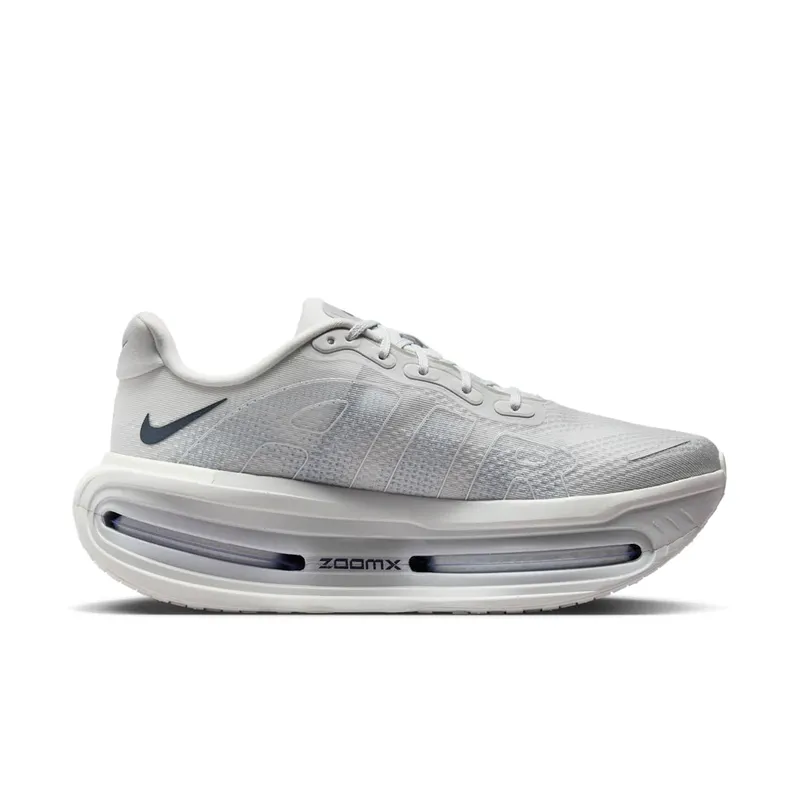 Nike Vomero Premium – “Off White / Dark Obsidian / Grey Fog / Wolf Grey / Work Blue / Pure Platinum” (HQ2050-104)