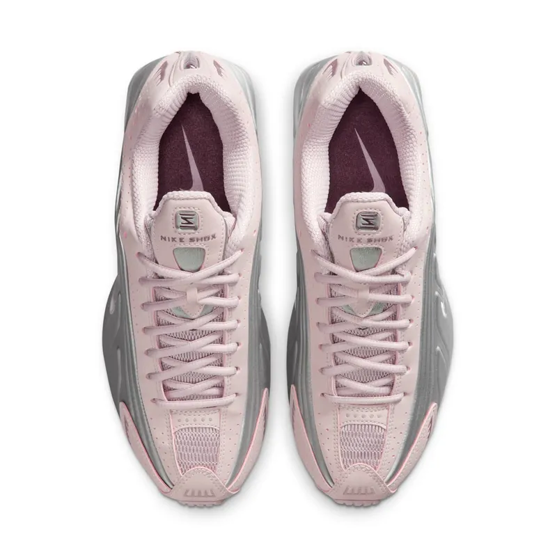 Nike Shox R4 “Particle Rose” (AR3565-601)