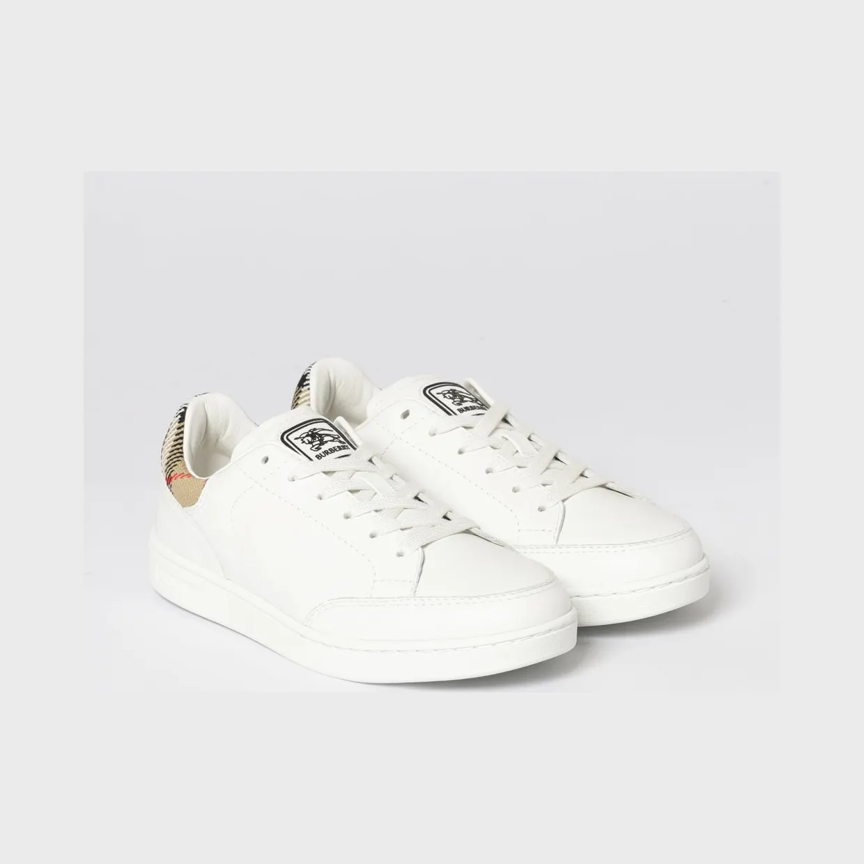 BURBERRY Sneakers White (8118865)