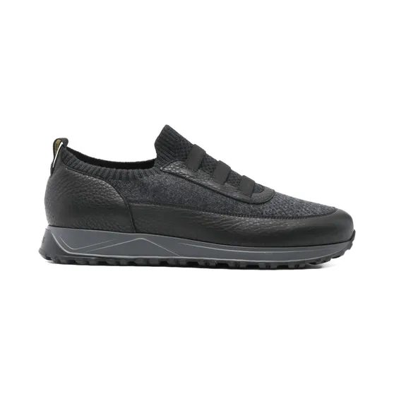 Doucal’s mit Ledereinsätzen “Black” (DU3318SYDNPX783RN00)