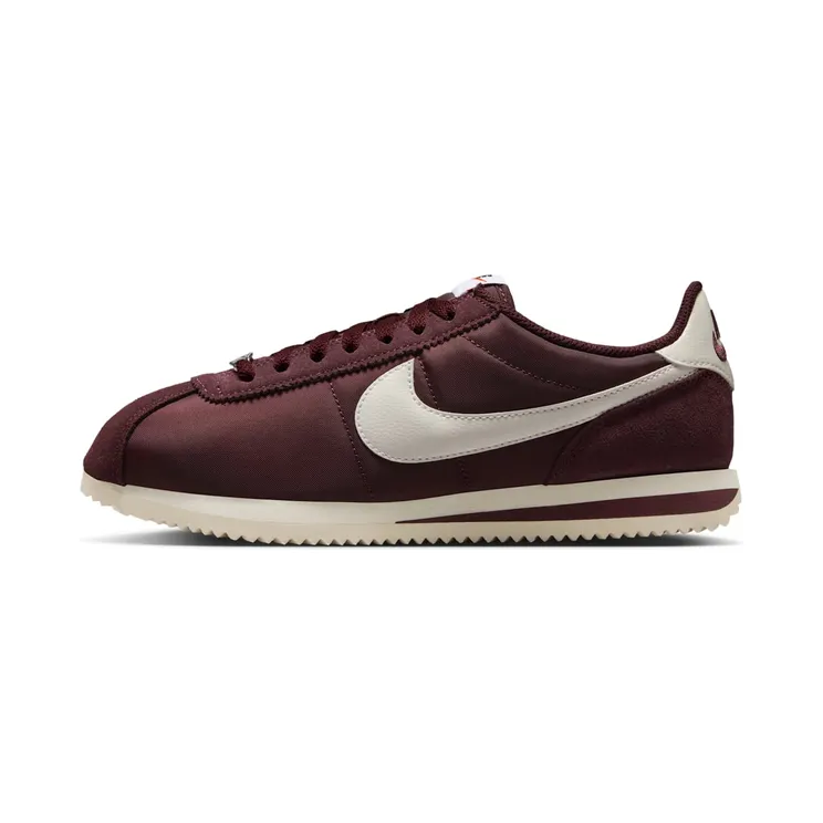 Nike Cortez Textile “Burgundy Crush / Sail” (DZ2795-605)
