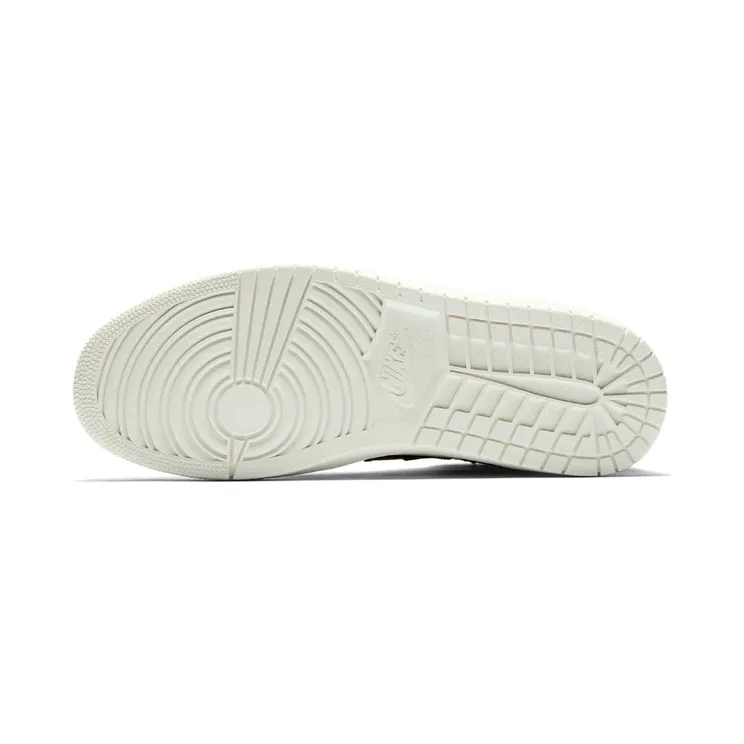 air-jordan-1 AQ7924-001