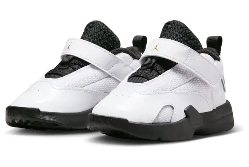 air-jordan-max-aura FQ8296-101