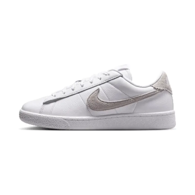 Nike Tennis Classic “White / Summit White” (IV6040-100)