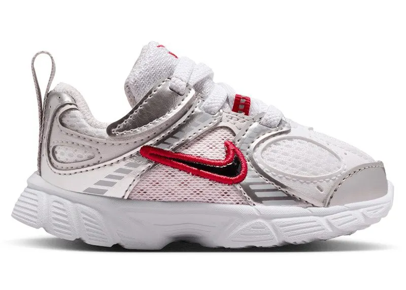 Nike V5 RNR White Gym Red Vast Grey (HQ6413-105)