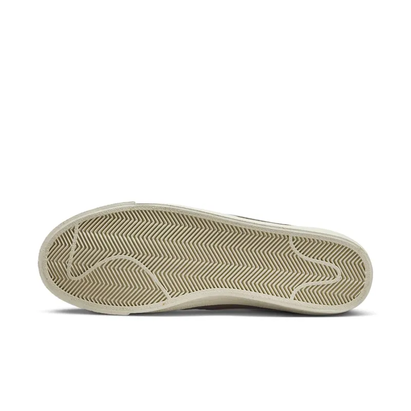 Nike Blazer Low 77 Premium Vintage Certified Fresh (DX4433-200)
