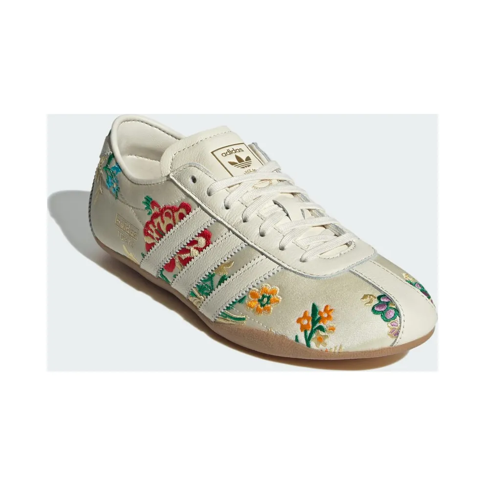 adidas Tokyo Crew White Floral Embroidery (JQ1687)