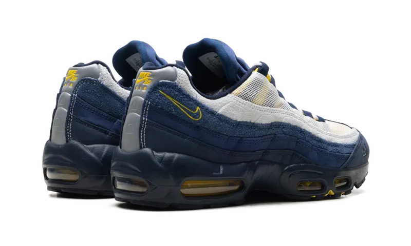 Nike SB Air Max 95 “Eric Koston” (HQ8492-400)