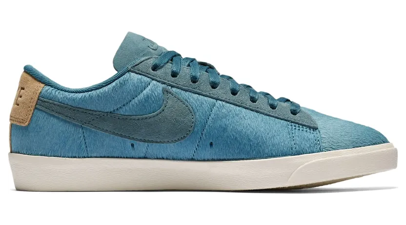 nike-blazer AA2017-001