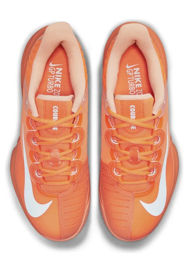 nikecourt DC9164-800