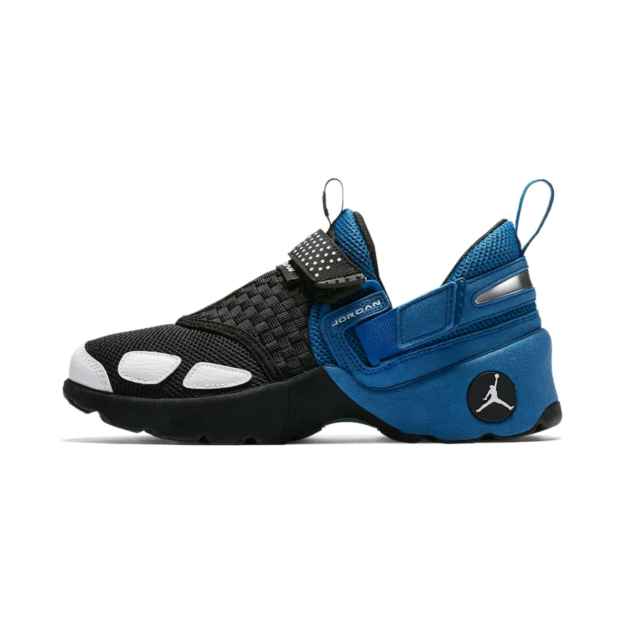 jordan-trunner 905223-007