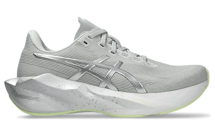 asics-novablast 1012C070-020