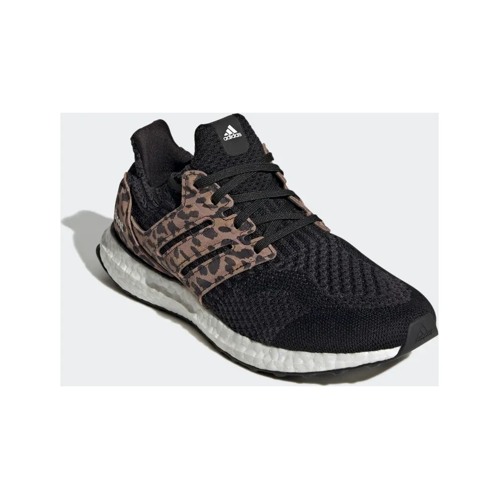 Adidas Ultraboost 5.0 DNA Core Black / Core Black / Carbon (HP9558)
