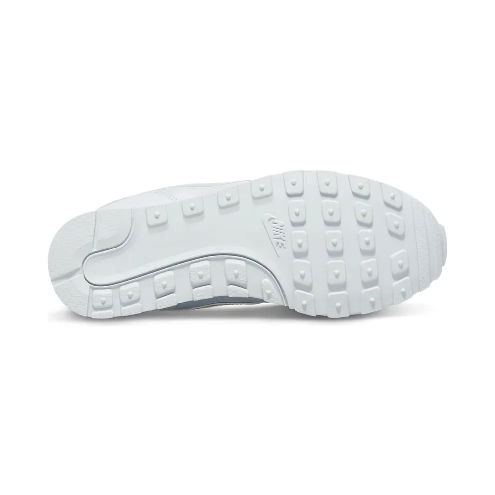 Nike MD Runner 2 FP “Aura / White” (CJ2141-400)