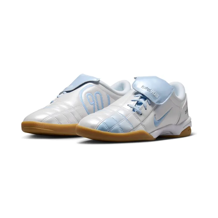 nike-total-90 IO2389-101