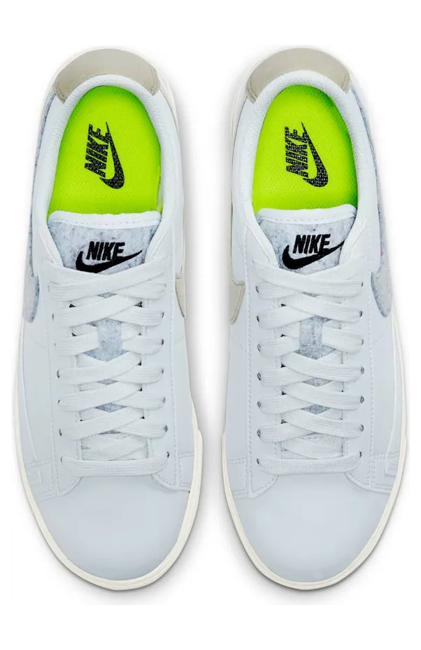 nike-blazer DA4934-400