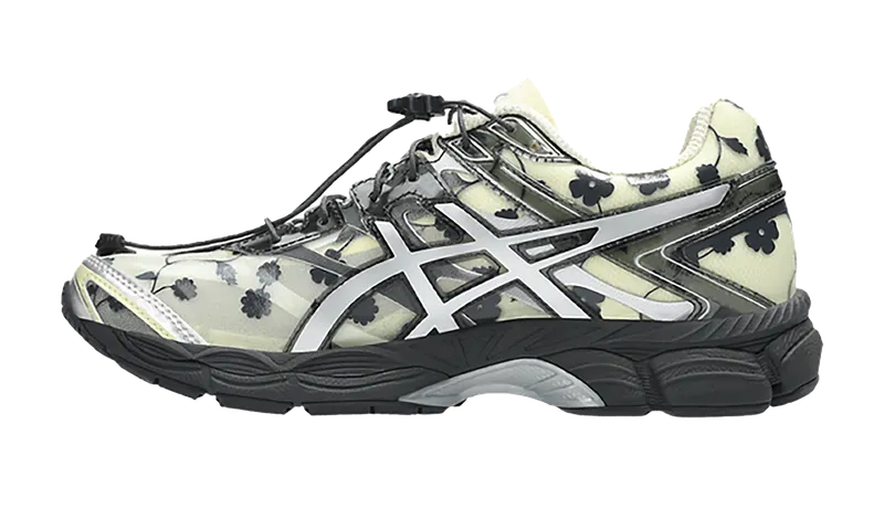 Asics GEL-Cumulus 16 “Floral / Cecilie Bahnsen – Ivory/Black” (1203A762-750)