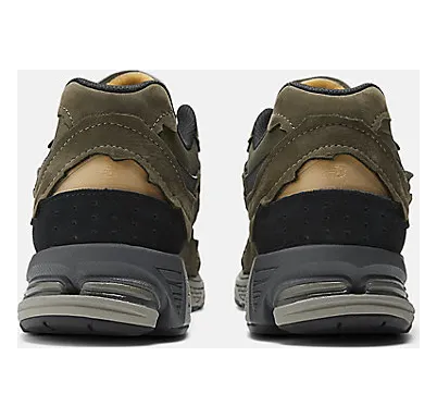 new-balance-2002r M2002RDN
