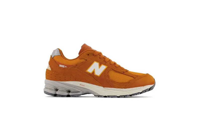 New Balance 2002R Protection Pack Vintage Orange (M2002RDE)