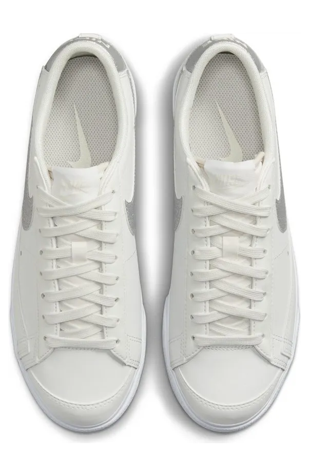 nike-blazer DQ7571-101