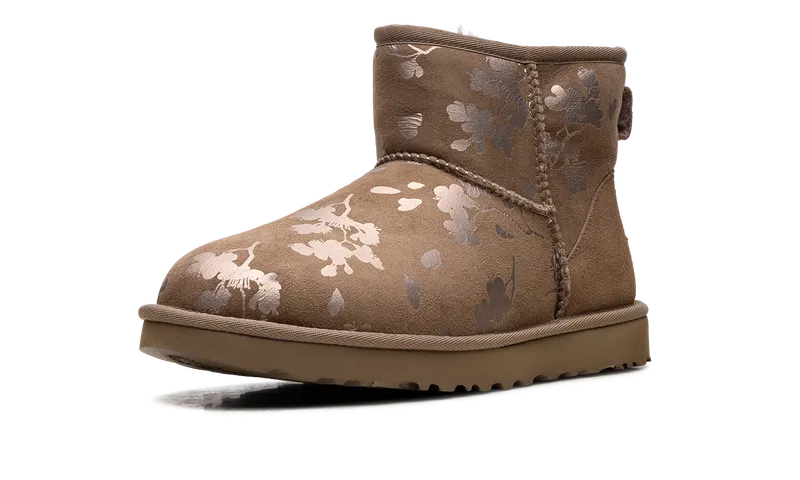 Ugg Classic Mini “Floral Foil Fleece Lined” (1118163-AMP)