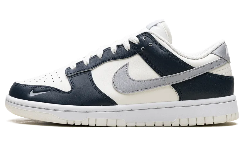 Nike Dunk Low “Armoury Navy” (HV2390-100)