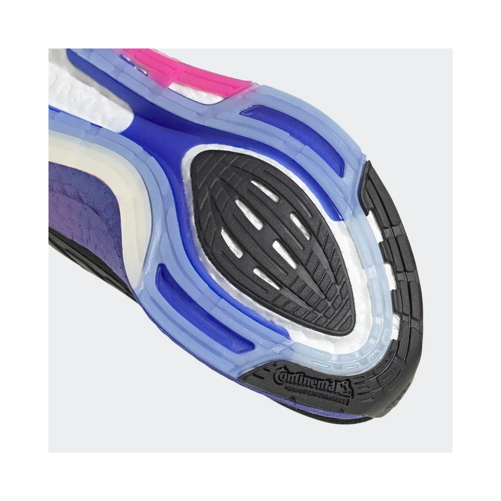 adidas Ultraboost 22 Core Black / Core Black / Lucid Blue (HQ8591)