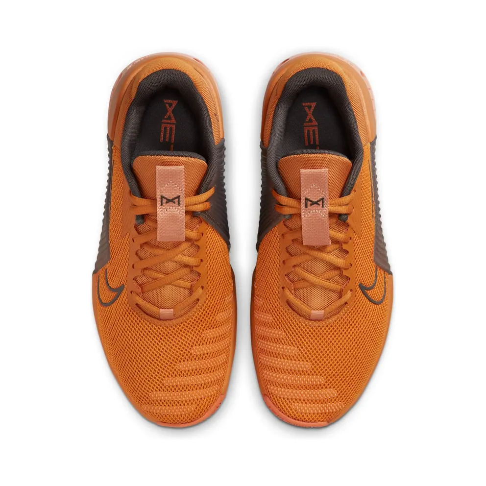 Nike Metcon 9 “Monarch / Mica Green / Medium Ash / Amber Brown” (DZ2617-800)