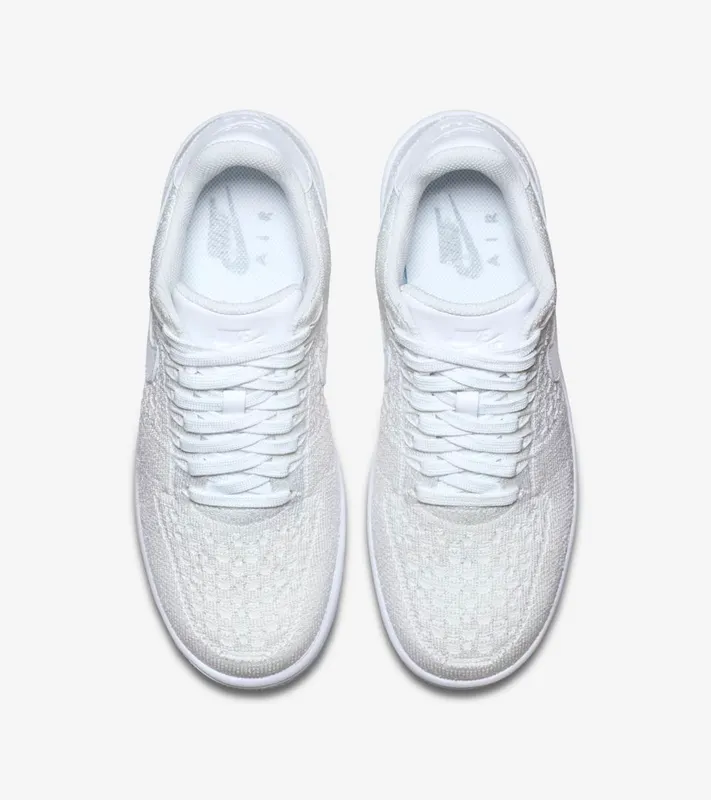 Nike Air Force 1 Low Flyknit Triple White (820256-101)