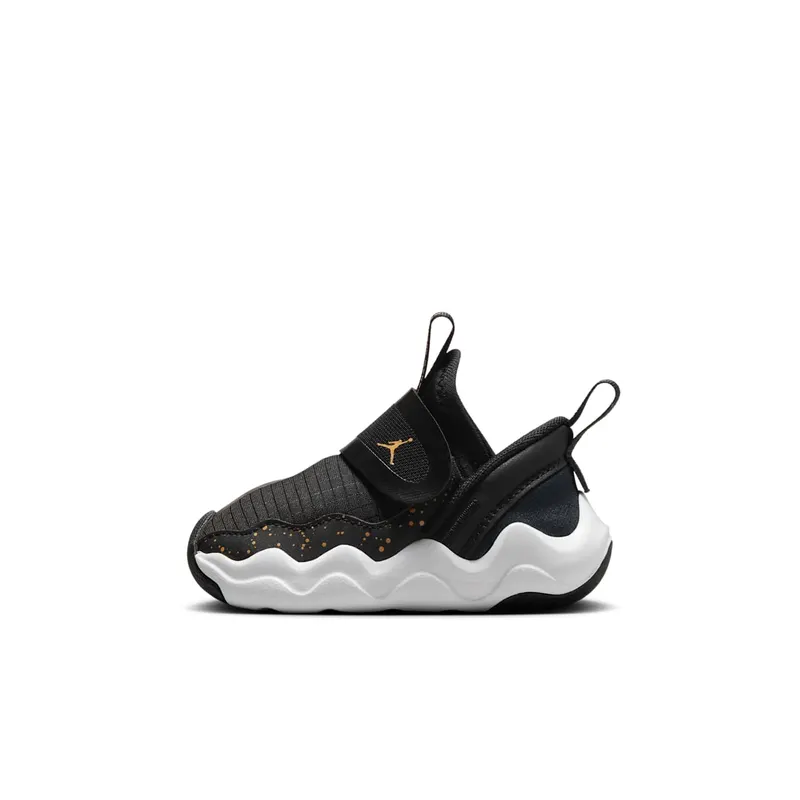 Jordan 23/7 Black White Metallic Gold (DQ9294-017)