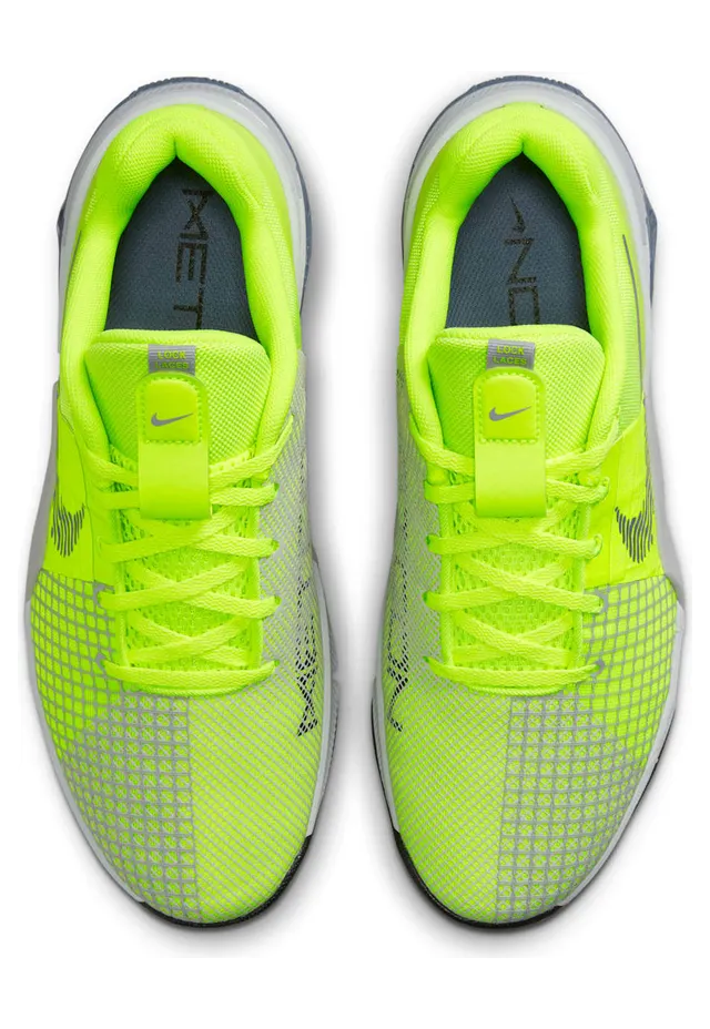 nike-metcon DO9328-700