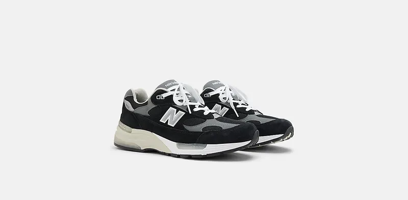 New Balance 992 “Made in USA – Black Grey” (U992BK)